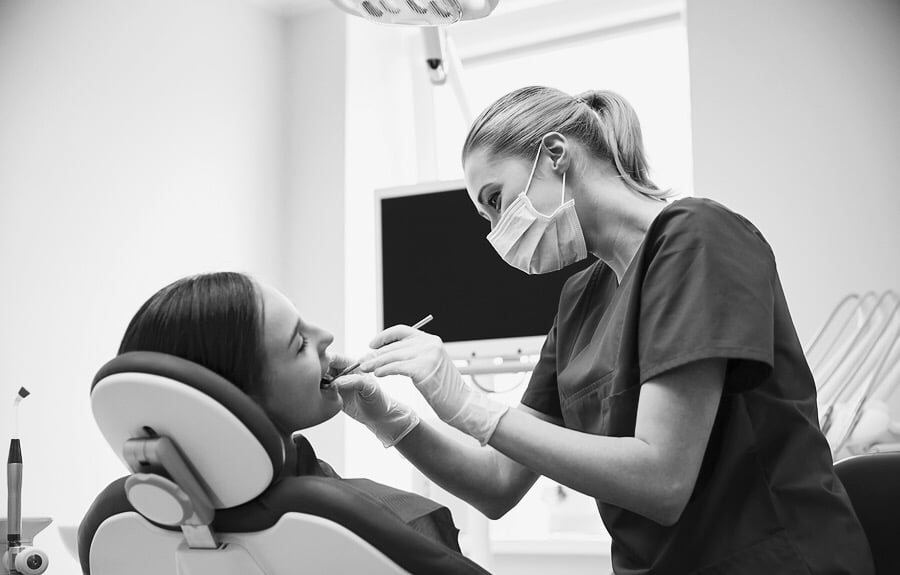 Are you self-employed? Changes in PRSI entitle you to free dental and optical check-ups…. - Dentistry